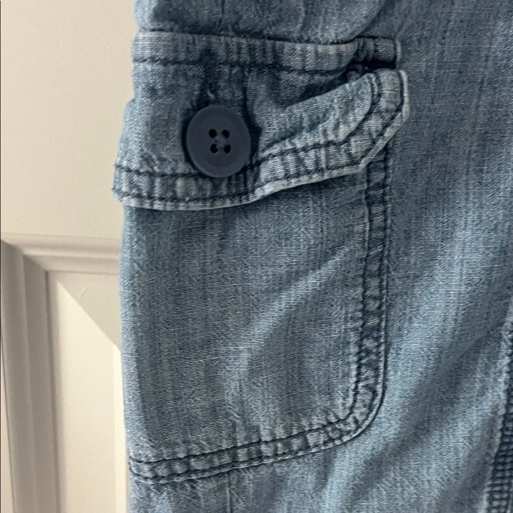 St. John's Bay Light Wash Cargo Denim Shorts - Picture 10 of 11